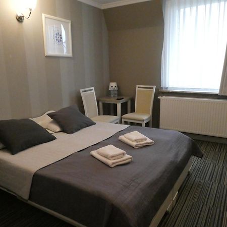 Hotel Niedzwiadek Wdzydze Kiszewskie Bagian luar foto