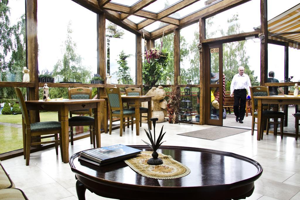 Hotel Niedzwiadek Wdzydze Kiszewskie Bagian luar foto