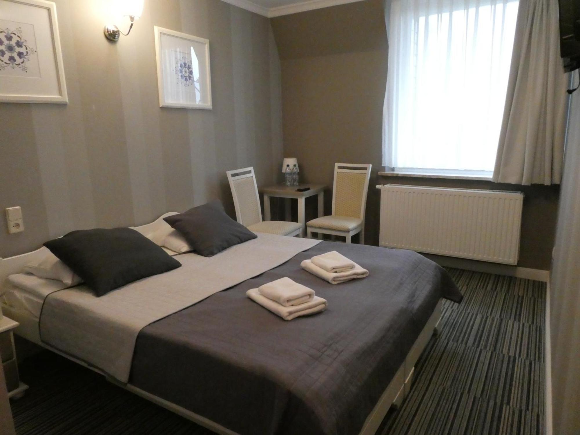 Hotel Niedzwiadek Wdzydze Kiszewskie Bagian luar foto