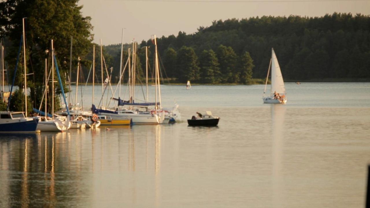 Hotel Niedzwiadek Wdzydze Kiszewskie Bagian luar foto